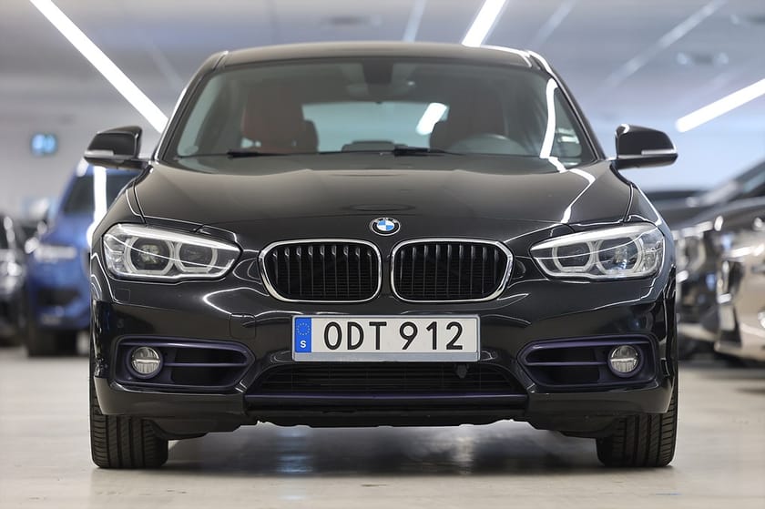 Bild 5 av BMW 118d 150hk Sport Line PDC Drag Läder