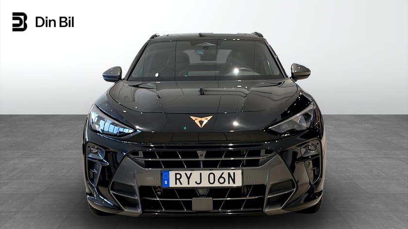 Bild 4 av CUPRA Terramar VZ e-Hybrid 272 *FULL UTR* Drag HUD Matrix