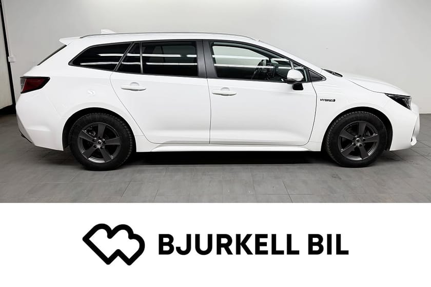 Bild 1 av Suzuki Swace Hybrid 1.8 Fullhybrid,  Automat, Låga mil!