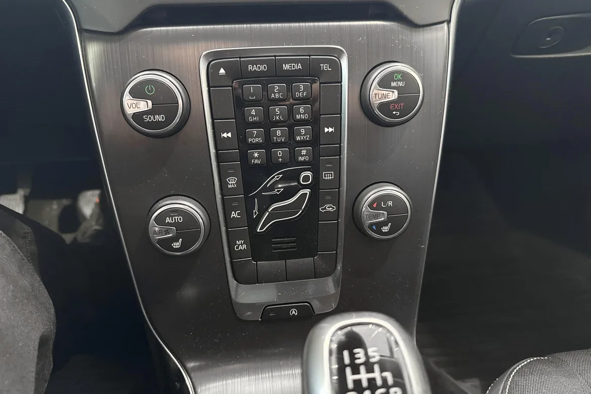 picture of a car