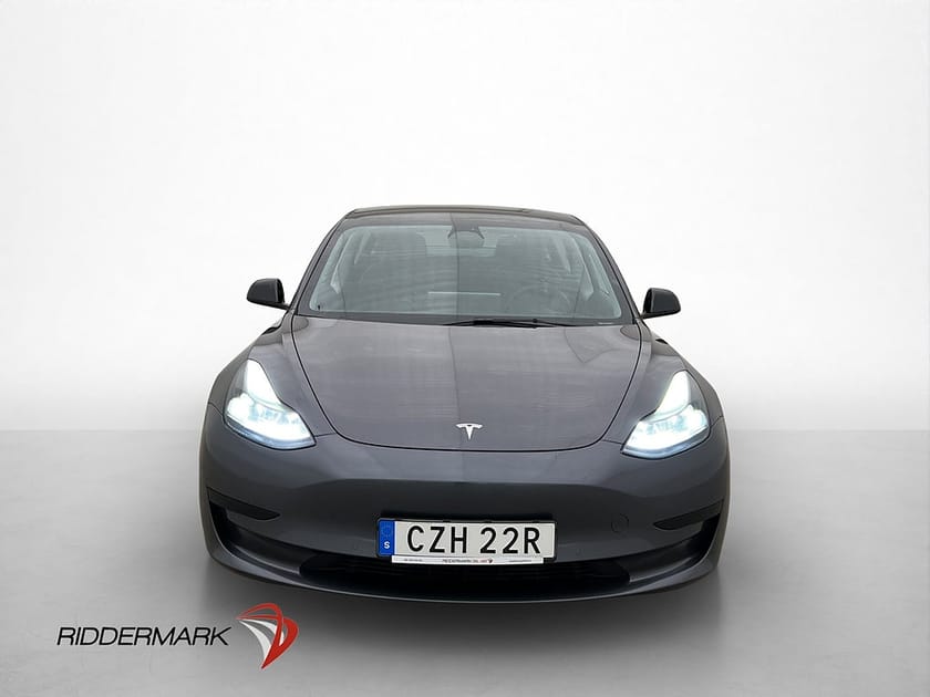 Bild 3 av Tesla Model 3 Standard Range Rattvärme Autopilot Sv-Såld