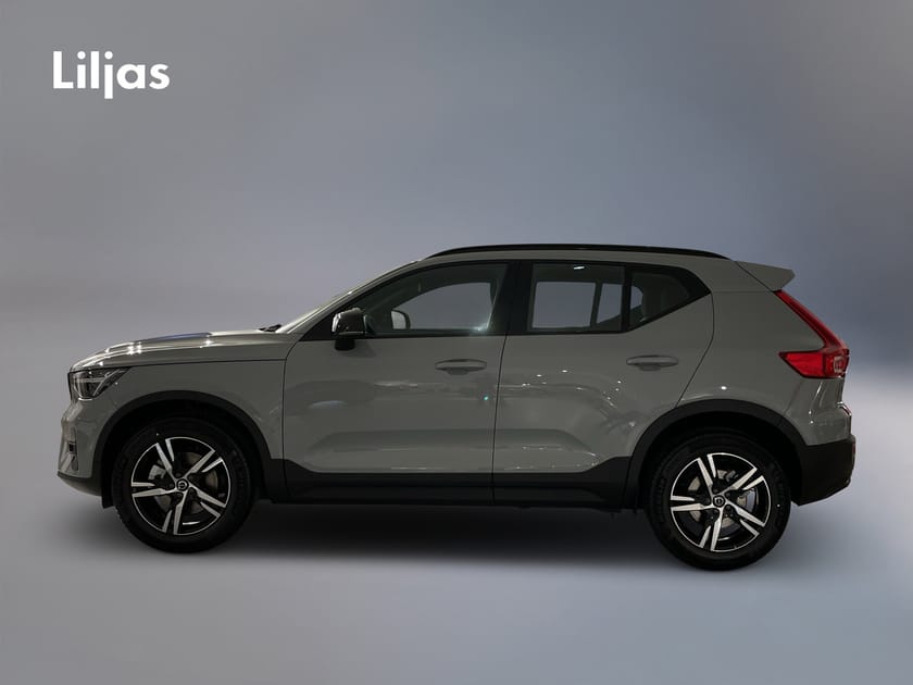 Bild 2 av Volvo XC40 B3 FWD Bensin Plus Dark