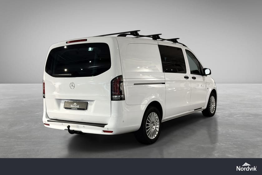 Bilde 4 av Mercedes-Benz Vito 119 CDI 4x4 3.0t PRO A2 / PREMIUM VAREBIL - TOPP UTSTYRT