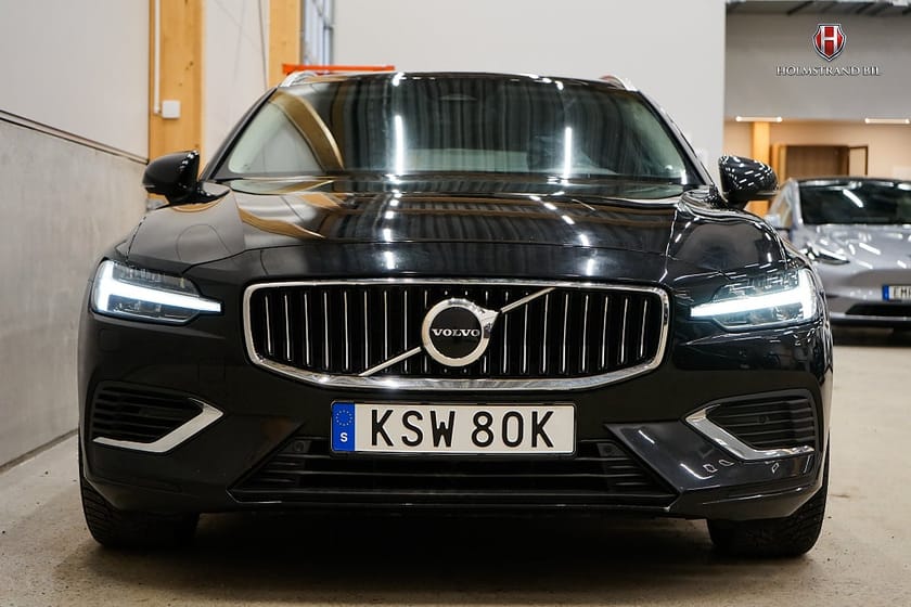 Bild 5 av Volvo V60 Recharge T6 AWD Core Drag Värmare Kamera Carplay MOMS