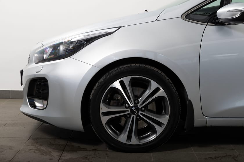 Bild 5 av Kia cee'd_sw 1.6 CRDi DCT 136hk GT-Line/Pano/Navi/Bkamera