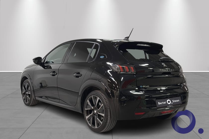 Bilde 3 av Peugeot e-208 GT 136 hk | ADAPTIV CRUISE, CARPLAY, KAMERA, NAVI++