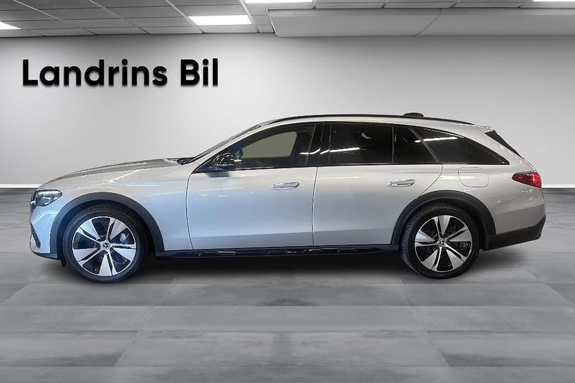 Bild 4 av Mercedes-Benz E 300 d e 4MATIC All-Terrain de All-Terrain,Dragkrok,HUD,MOMS