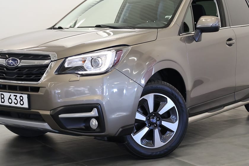 Bild 2 av Subaru Forester 2.0 4WD / Drag / M-Värm / V-Hjul / 1Ägare / B-Kamera