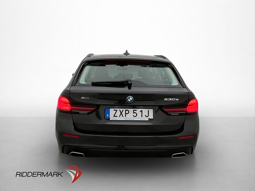 Bild 5 av BMW 530e xDrive Touring Cockpit Kamera Skinn Navi Rattv MOMS
