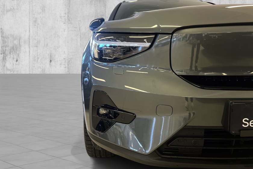 Bilde 4 av Volvo EX40 Twin Motor Ultra Panorama, henferfeste++