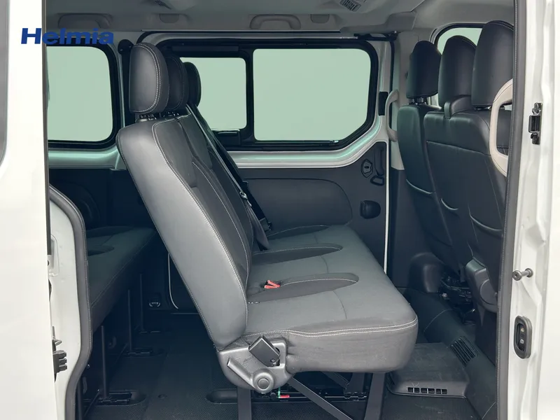 Bild 8 av 9 – Renault Trafic Grand Kombi Passenger Base 145 L2H1 A