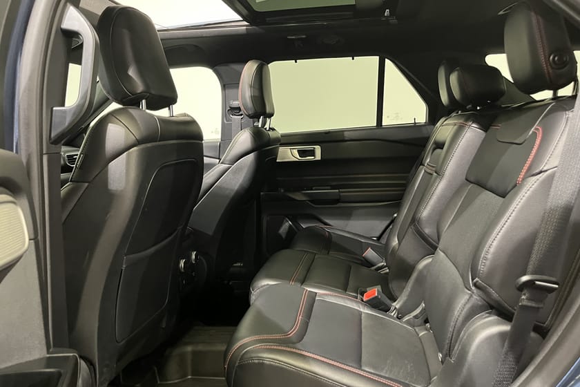 Bild 5 av Ford Explorer Plug-In Hybrid ST-Line, Panorama, Dragkrok