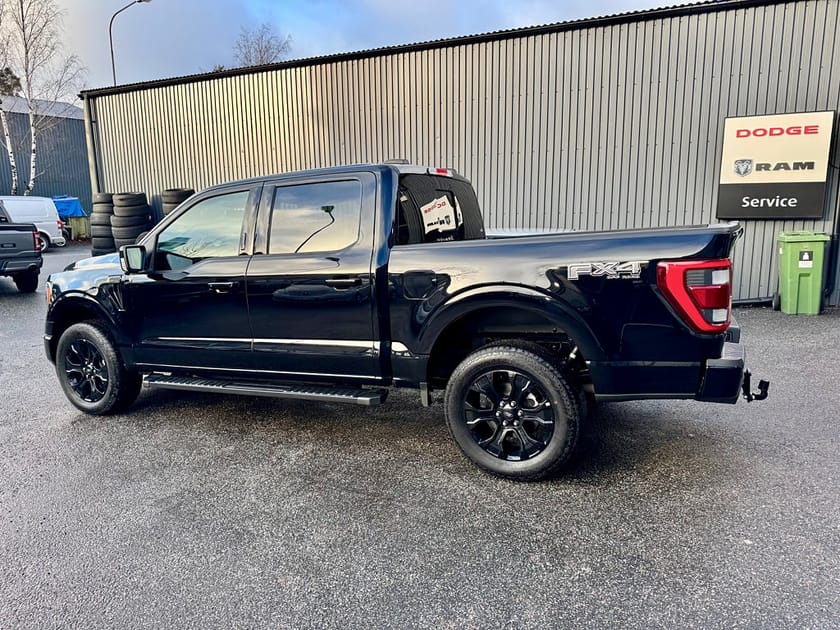 Bild 5 av Ford F-150 SuperCrew Lariat 5.0 V8 4x4 LÅG SKATT!