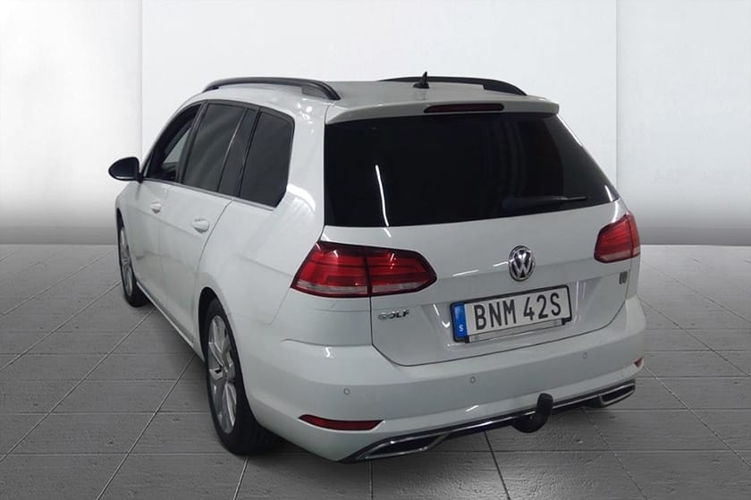 Bild 5 av Volkswagen Golf Sportscombi SC 1.5 TSI GT R-Line Drag Vinter Värmare LED-ramp