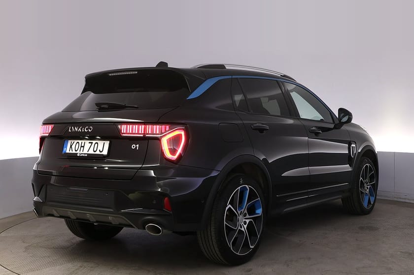 Bild 5 av Lynk & Co 01 PHEV Pano 360 Adap Farth Infinity BLIS 360