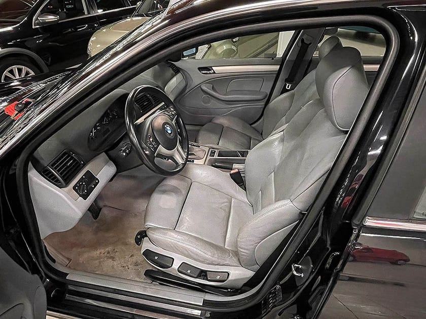 Bild 3 av BMW 330xd Sedan 330x 184hk