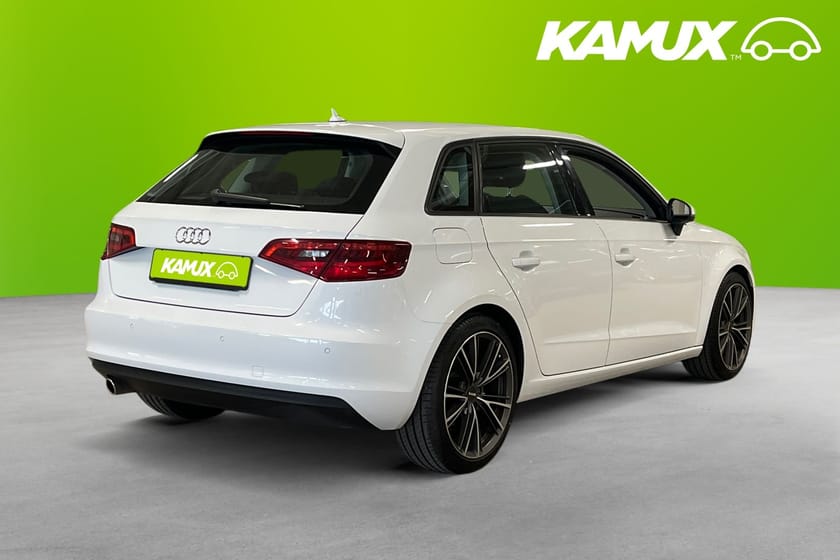 Bild 4 av Audi A3 Sportback SB 1.6 TDI 110hk Sport GPS P-Värm P-Sens Sportstol Farthåll