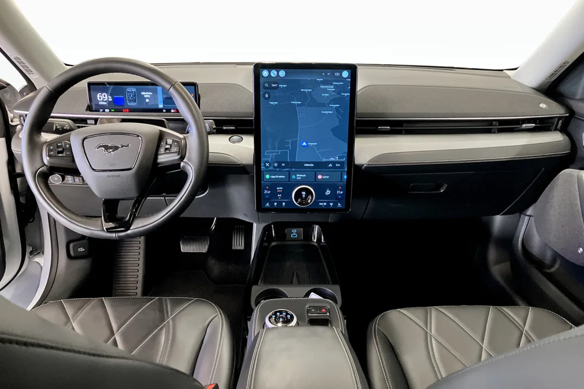 Ford Mustang Mach-E Standard Range