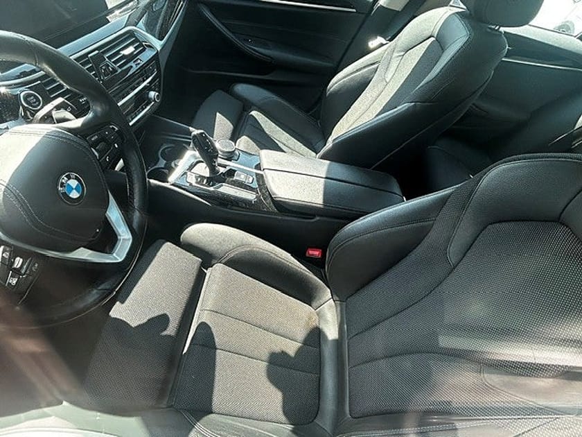 Bild 2 av BMW 520d xDrive Touring Sport line |Parkeringsvärmare | Dragkrok