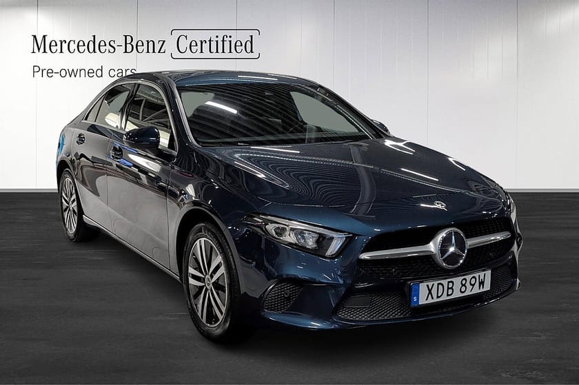 Bild 2 av Mercedes-Benz A 250 e Sedan 8G-DCT B-kam Navi