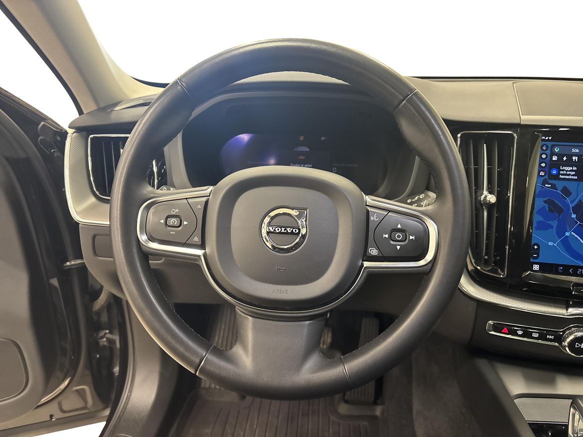 Volvo XC60 2023 - miniatyr 9