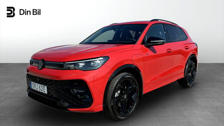 Volkswagen Tiguan eHybrid R-LINE 1.5 272HK Swe edition Drag/Blacksty