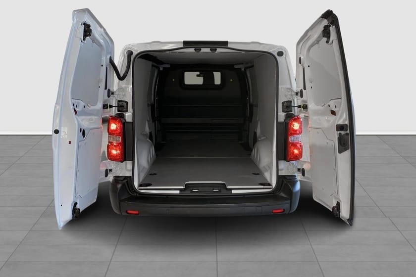 Bild 2 av Toyota ProAce Panel Van Electric L2 LONG 75kwh | COMFORT | MOMS |