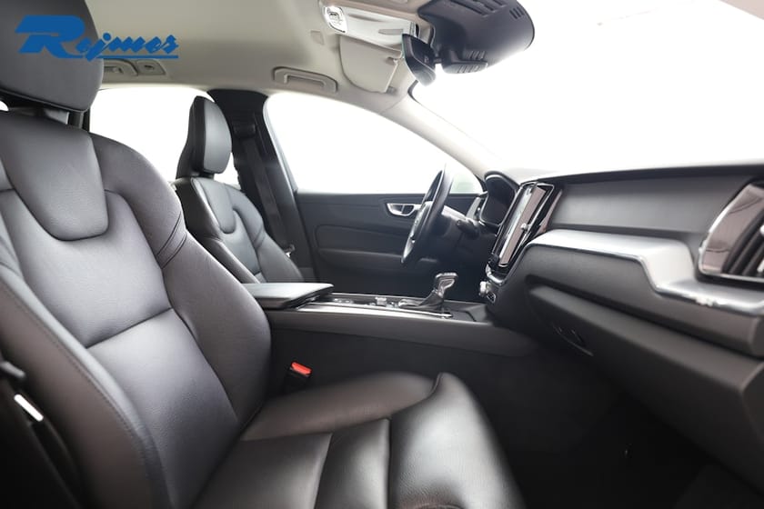 Bild 5 av Volvo XC60 D4 AWD Momentum Advanced SE