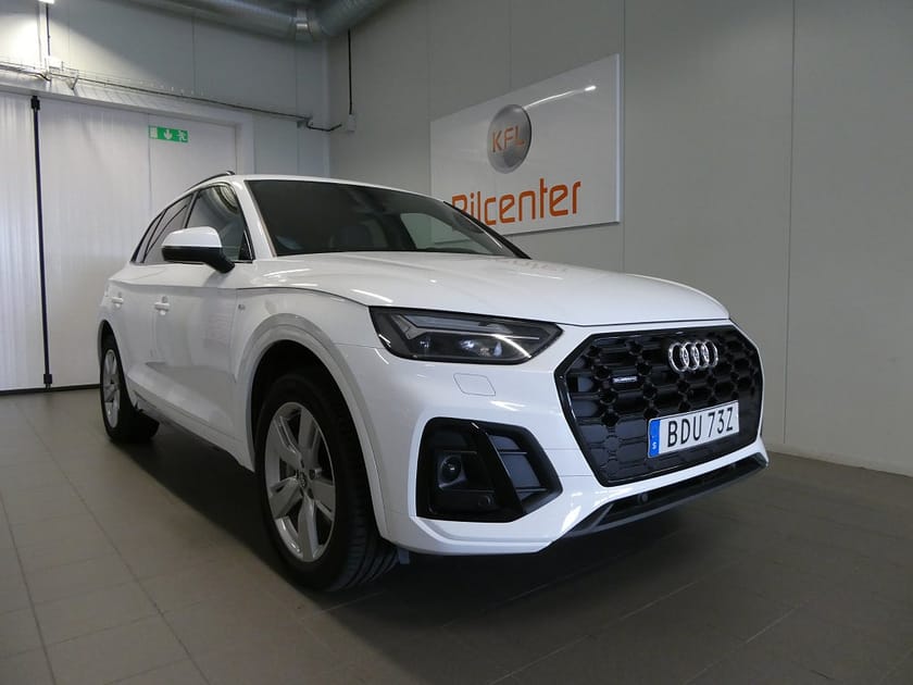 Bild 4 av Audi Q5 55 TFSI e quattro S line Aut-Drag-Värmare-Rattvärme-SoV
