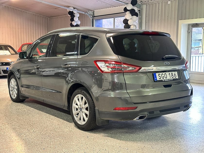 Bild 3 av Ford S-Max 2.0 TDCi AWD Business Drag 7-Sits GPS Ny-Kamrem