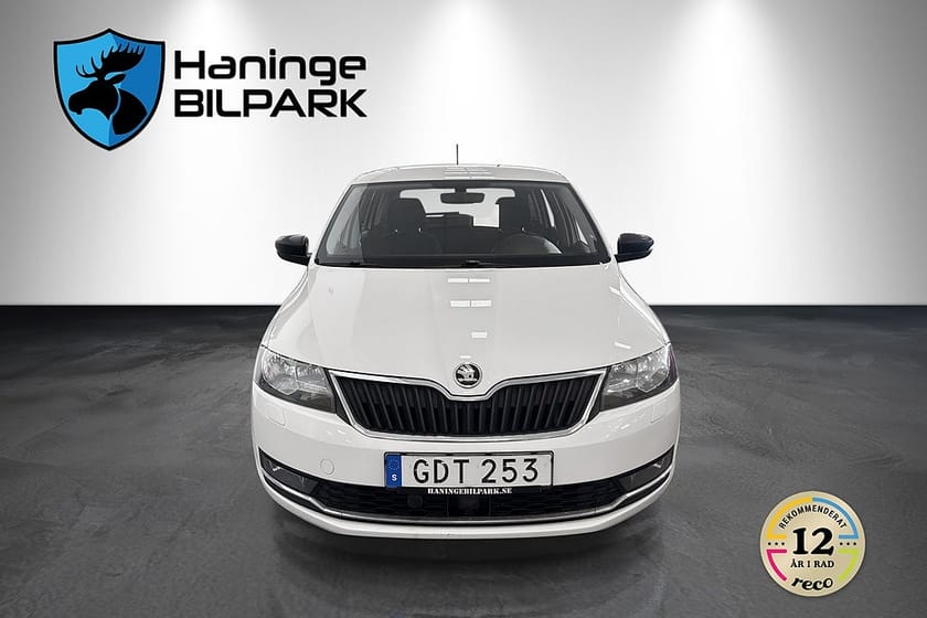 Bild 3 av Škoda Rapid Spaceback Skoda 1.4 TDI SUPERDEAL 3.95% / PDC / DRAG / BT