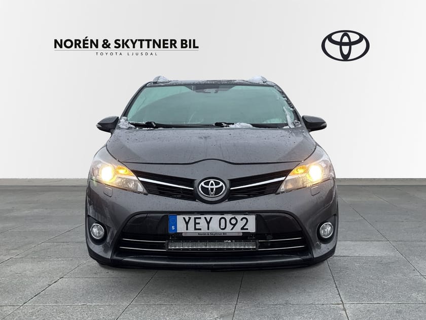 Bild 5 av Toyota Verso 1.6 Activeplus /Vhjul/Drag