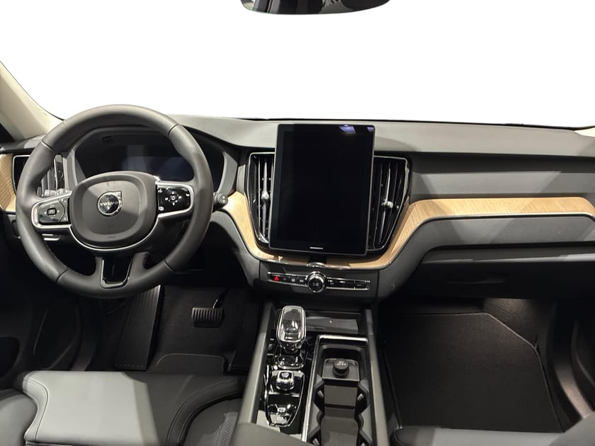 Bild 5 av Volvo XC60 T6 Plus Dark Nordic Edition - Demo