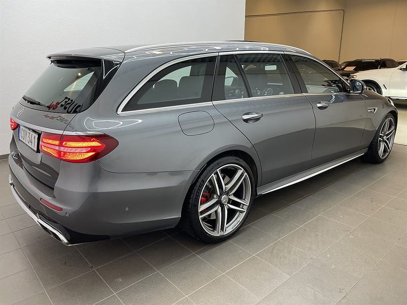 Bild 5 av Mercedes-Benz AMG E 63 S T 4MATIC+ 4M 612hk SE SPEC!