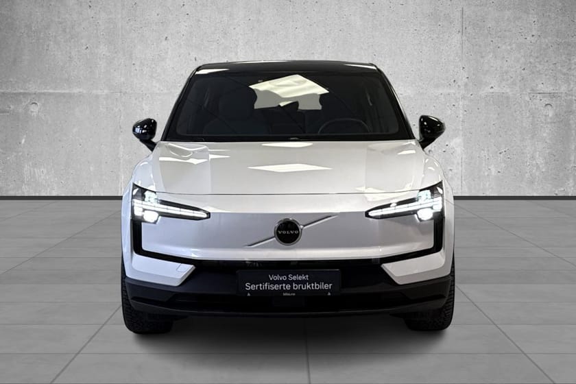Bilde 2 av Volvo EX30 Twin Motor Performance 