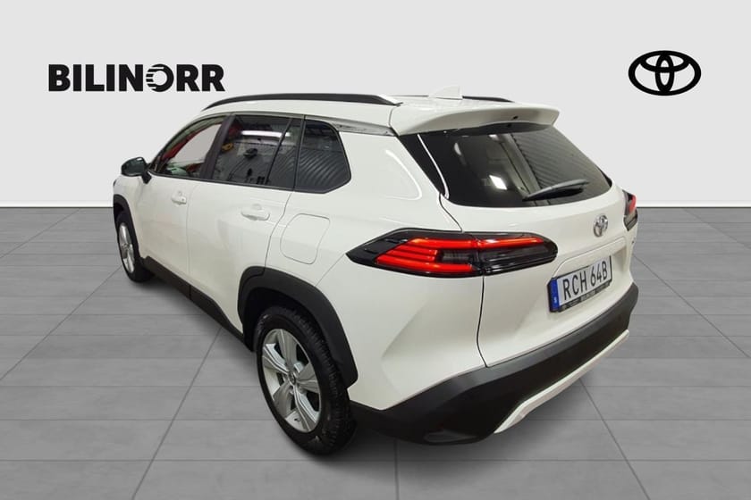 Bild 3 av Toyota Corolla Cross Hybrid AWD-i STYLE VINTERHJUL