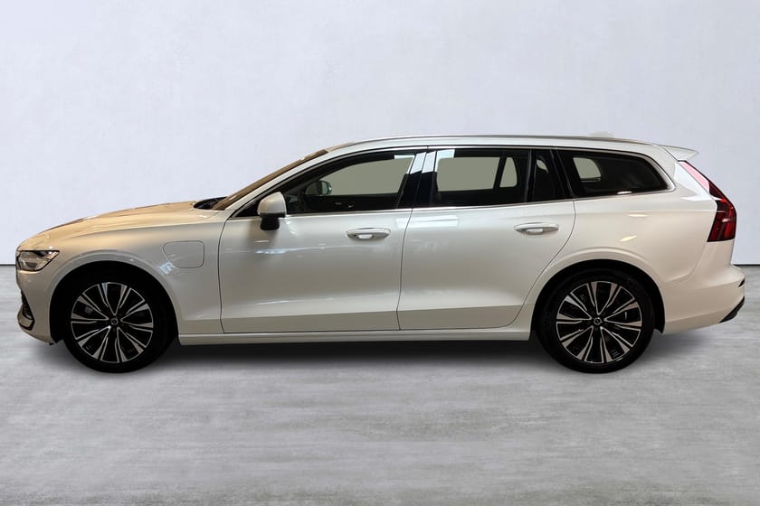 Bild 2 av Volvo V60 Recharge T6 II Core Bright