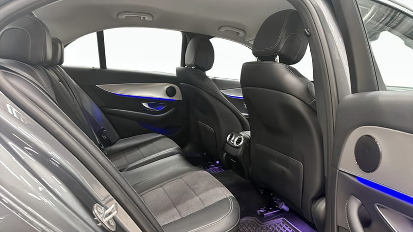 Bild 5 av Mercedes-Benz E 220 d 220d (194hk) VÄRMARE / DRAG / NAVI