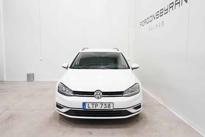 Bild 3 av Volkswagen Golf Sportscombi 1.6 TDI D-värm B-kamera Carplay Dragkrok