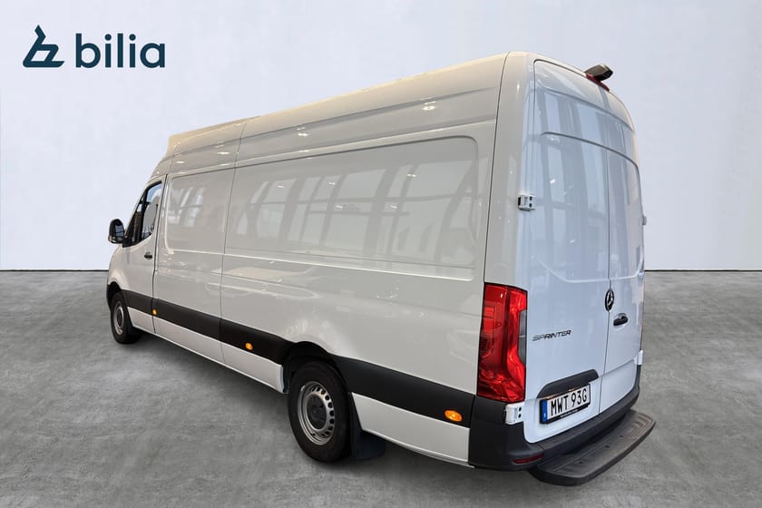Bild 4 av Mercedes-Benz Sprinter 315 CDI RWD Skåpbil /A3 /14m3 /Moms Backkamera