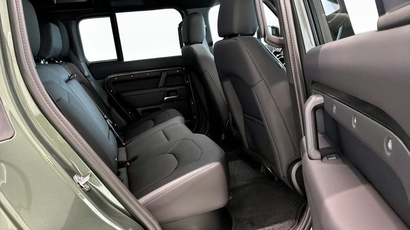 Bild 5 av Land Rover Defender P300e PHEV 110 X-Dynamic SE