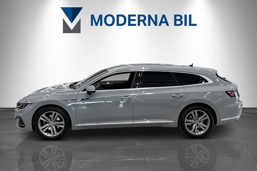 Bild 3 av Volkswagen Arteon eHybrid Shooting Brake R-Line Moms Cockpit Adaptiv Navi