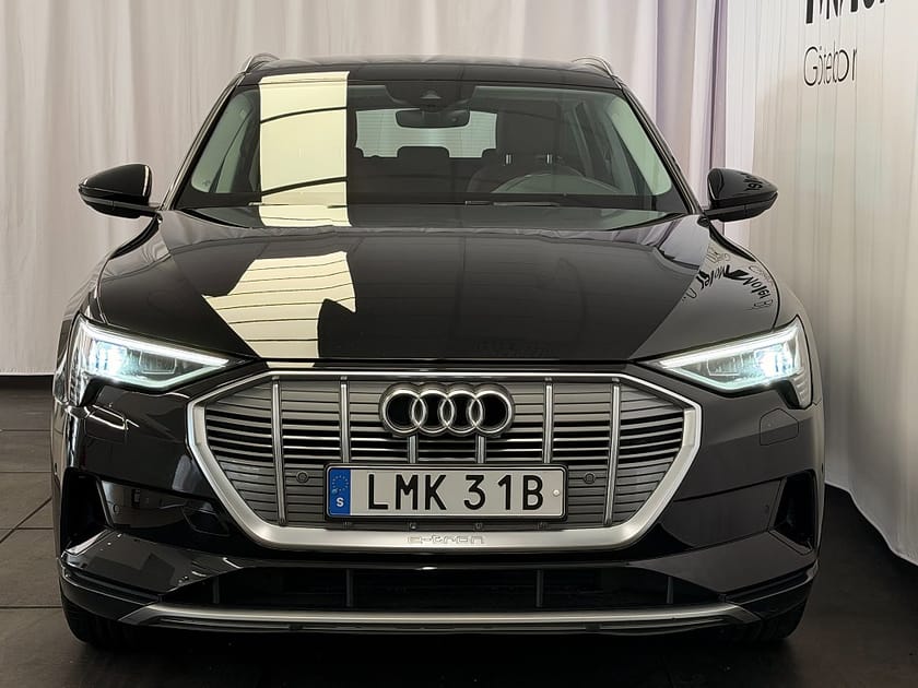 Bild 3 av Audi e-tron 50 quattro Luftfjädring/Skinn/20"/B-kamera