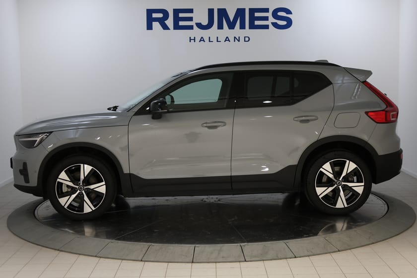 Bild 5 av Volvo EX40 Single Motor Extended Range R Core SE | 360 kamera | Google |