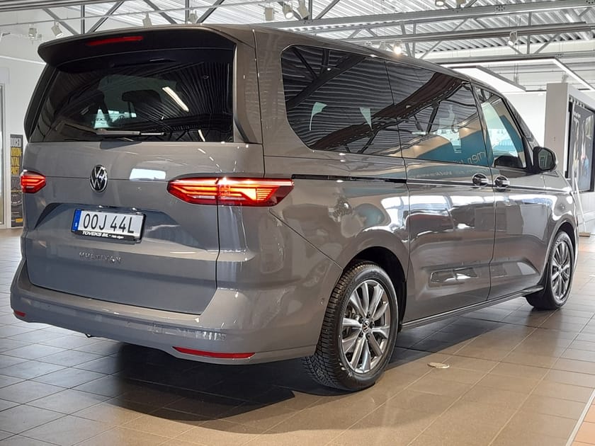 Bild 5 av Volkswagen Multivan LIFE HJULBAS: 3124 MM LÅNGT ÖVERHÄNG MOTO