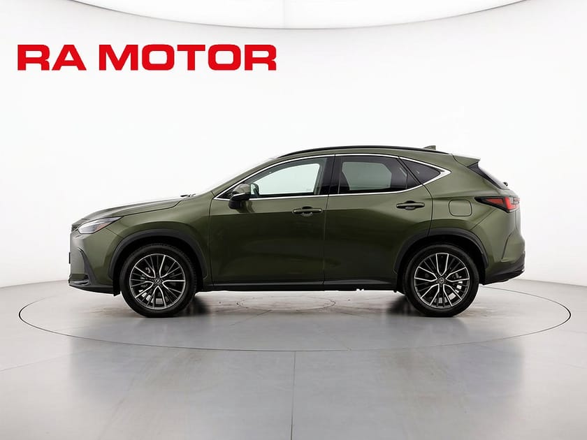 Bild 2 av Lexus NX 450h+ 309hk E-CVT Luxury Line | HUD | Navi | 360° |