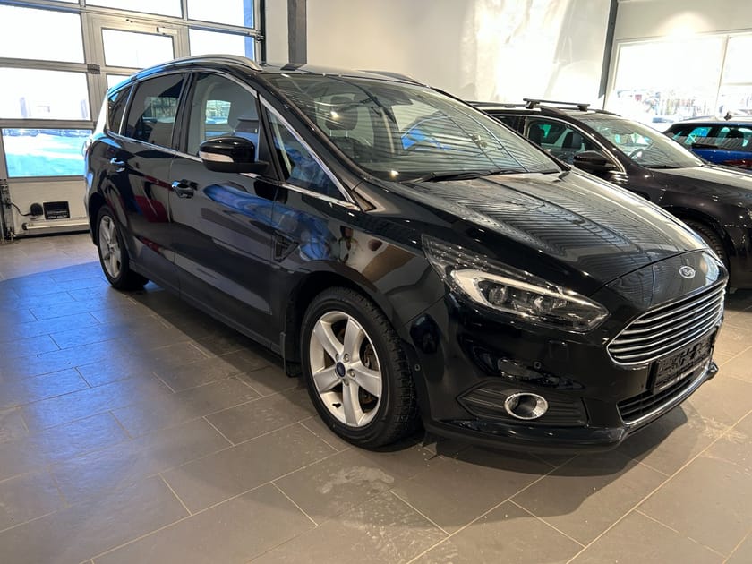 Bilde 4 av Ford S-MAX 2,0 TDCi 150hk Titanum AWD