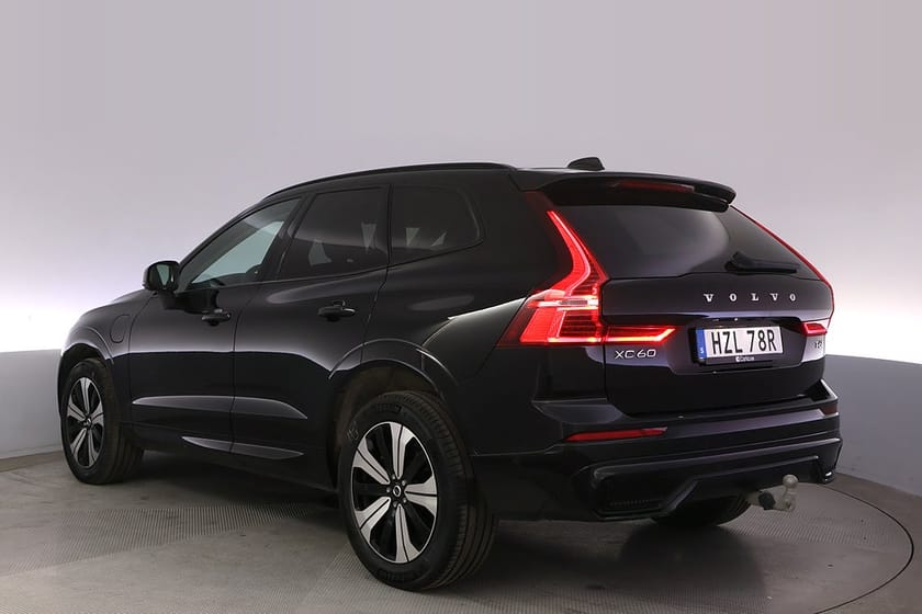Bild 4 av Volvo XC60 Recharge T6 AWD Plus Dark Drag Pano HK V-hjul