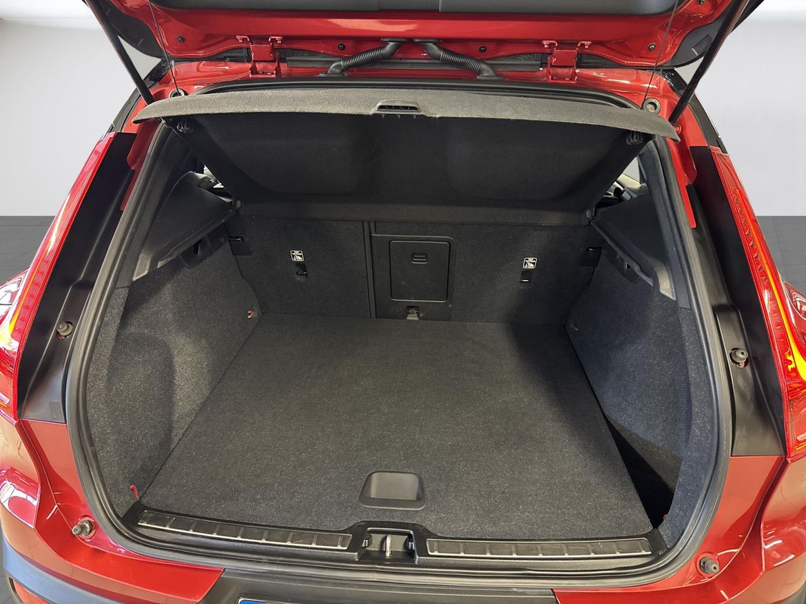 Volvo XC40 2019 - miniatyr 11