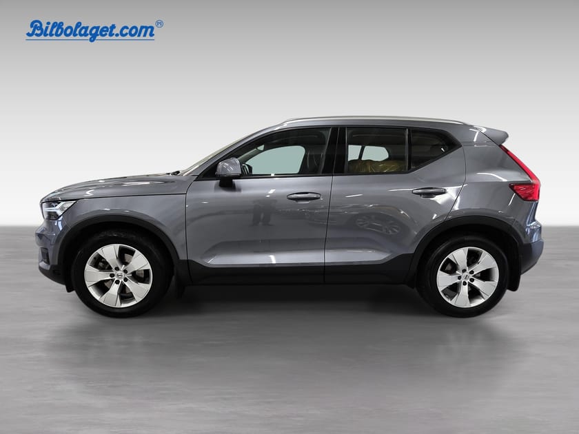 Bild 2 av Volvo XC40 D4 AWD Momentum Advanced Edition